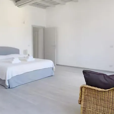 Spacious, Modern, Bright Apartment, Near Piazza Navona! Apartment Rome