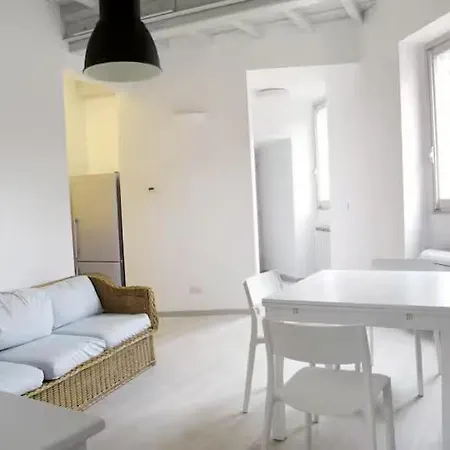 Spacious, Modern, Bright Apartment, Near Piazza Navona! * Rom